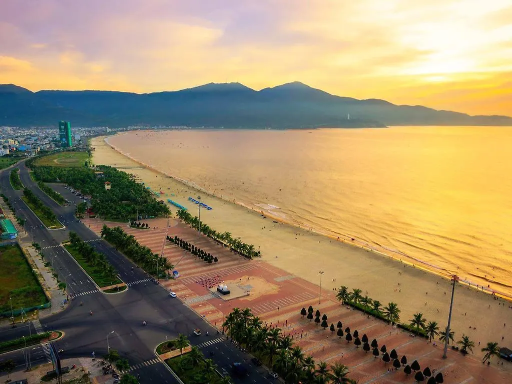 Vinh Trung Plaza Hotel Da Nang 4*,  Vietnam